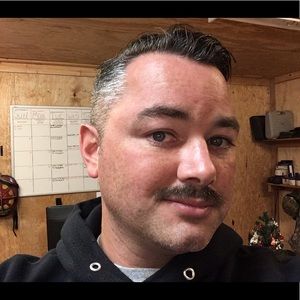 Meet your Posher, Bradley